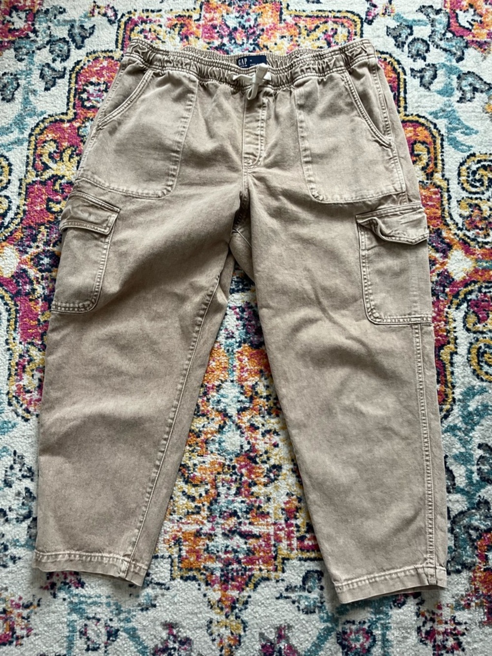 GAP Cargo Pants in Light Khaki, XL